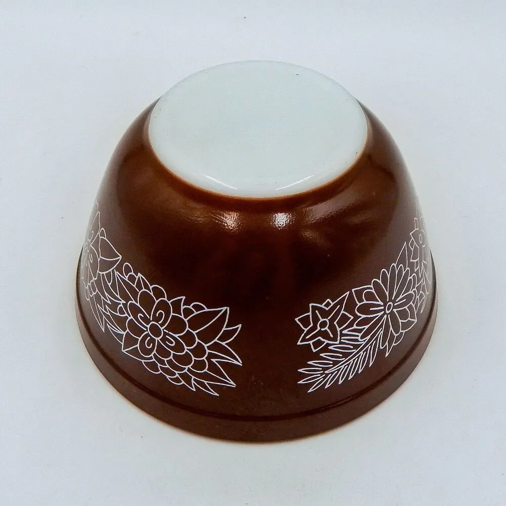 PYREX Mixing Nesting Bowl 401 Woodland Floral 750 ML Dark Brown Vintage 1978-83